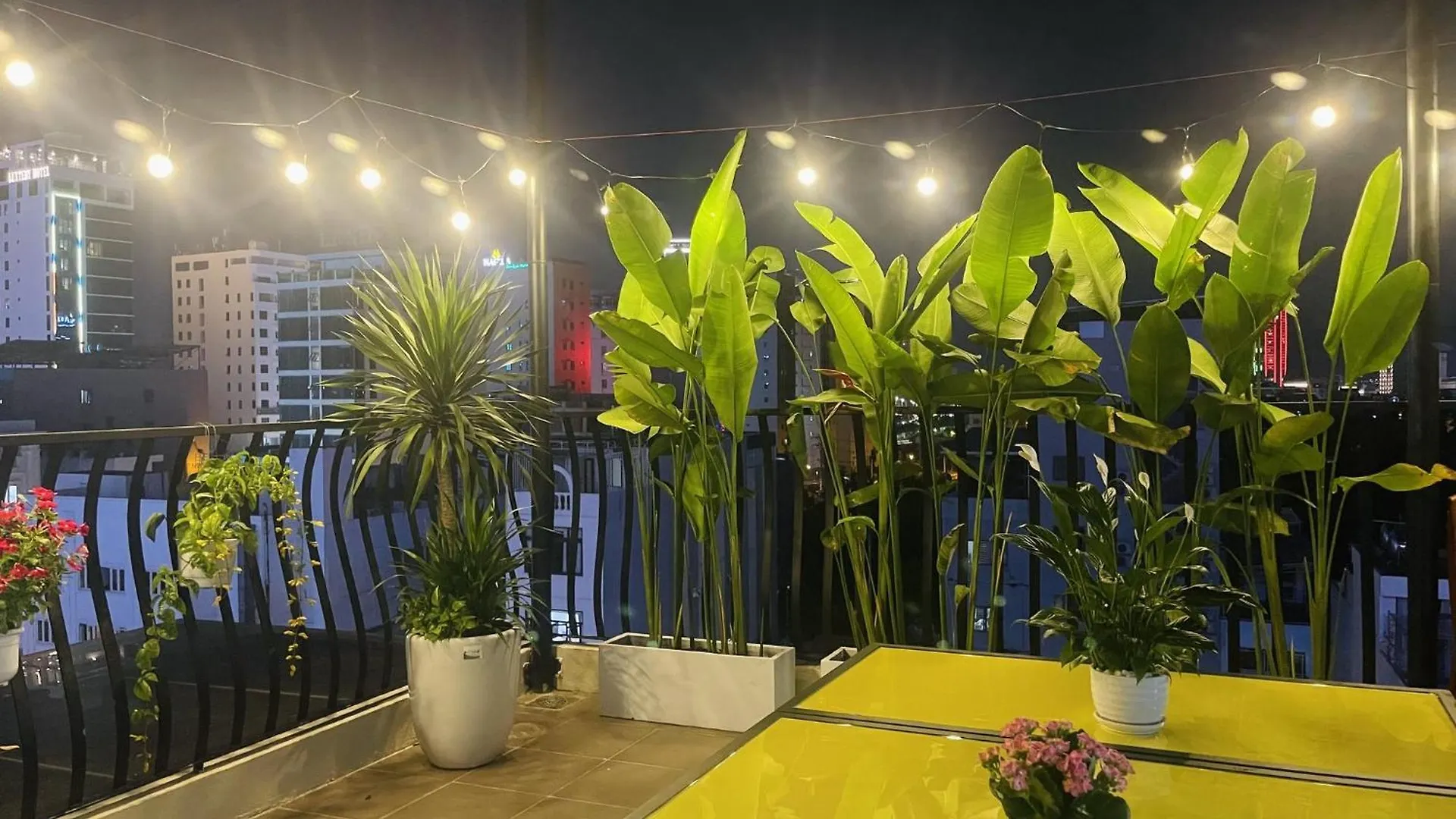 Hana Premier Apartment Da Nang