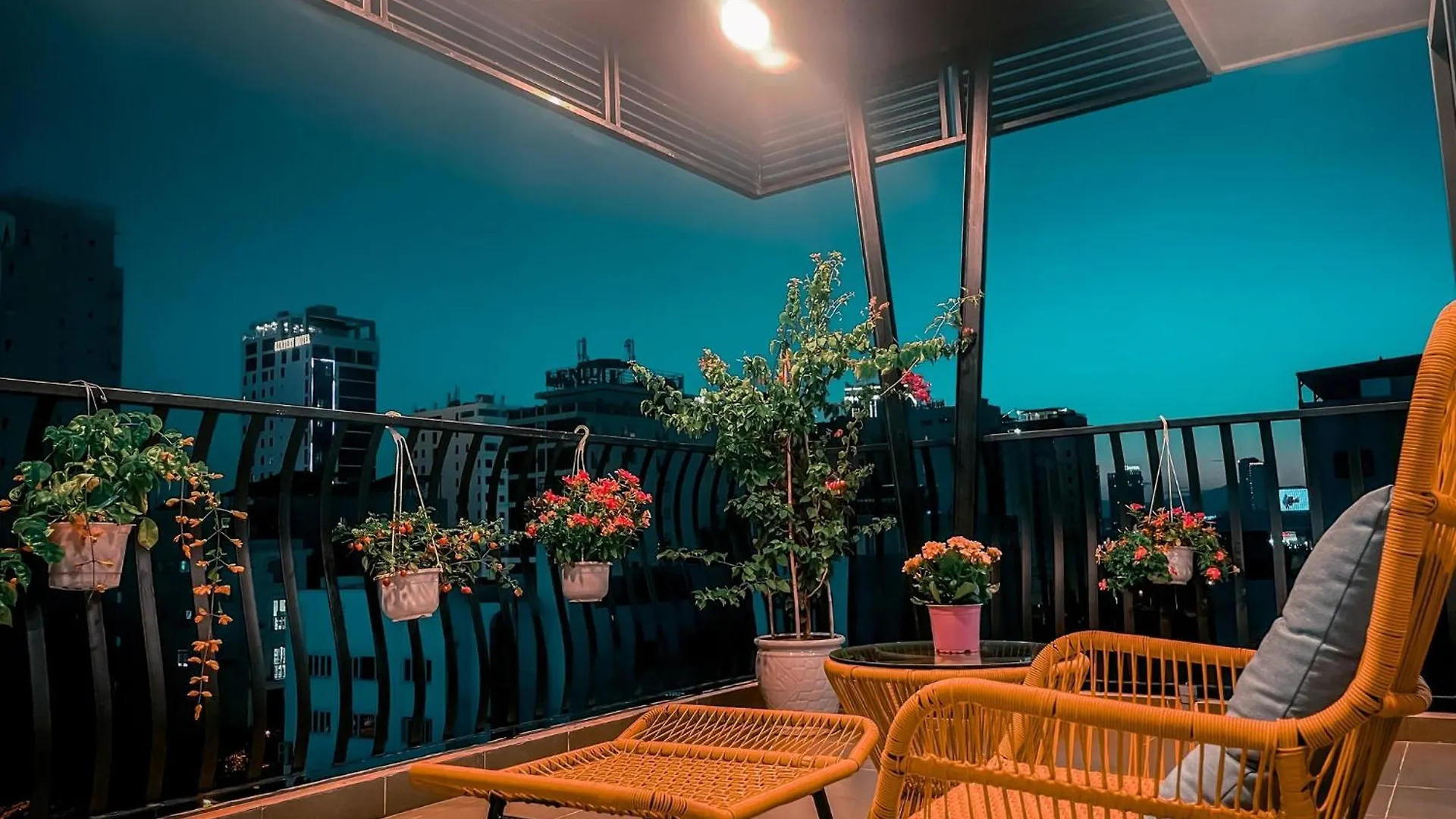 Hana Premier Apartment Da Nang 0*,