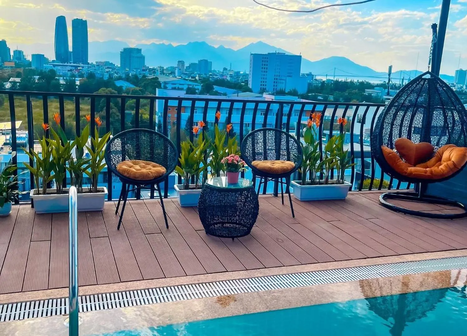 Hana Premier Apartment Da Nang Vietnam