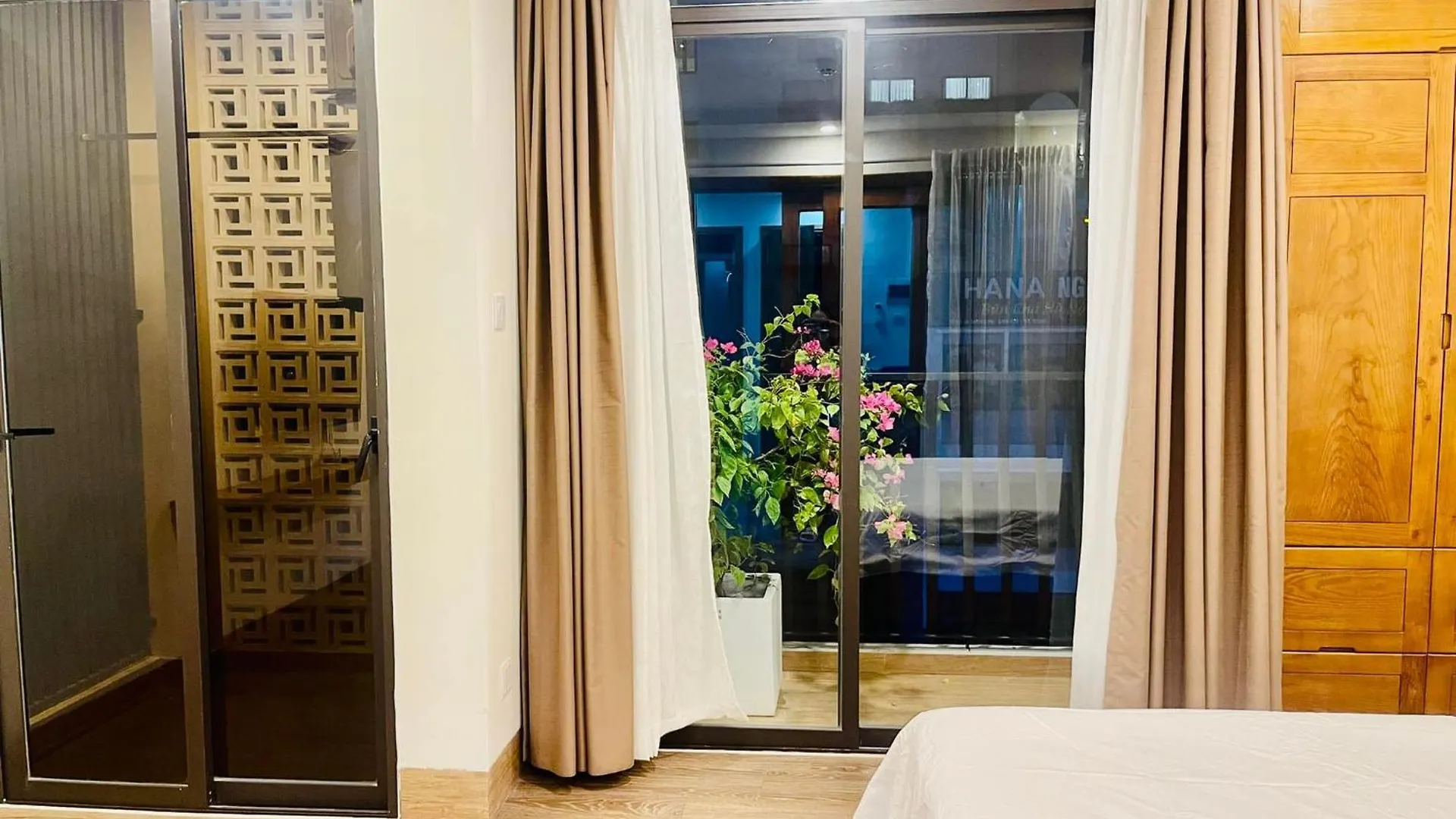 Hana Premier Apartment Da Nang