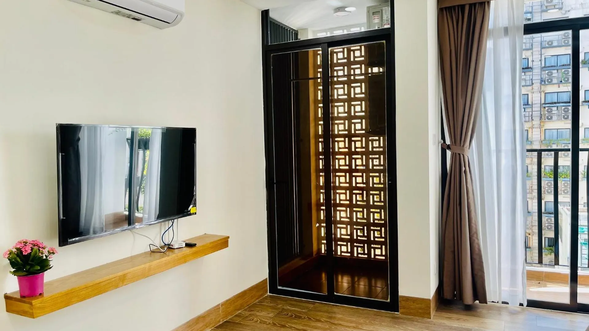 Hana Premier Apartment Da Nang